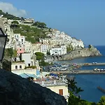 La Bussola Hotel