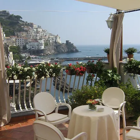 Hotel La Bussola Amalfi