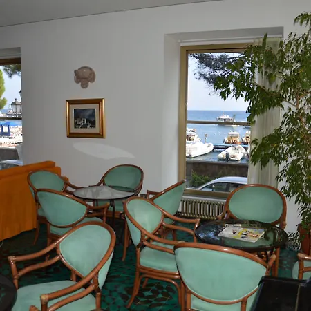 La Bussola Hotel 4*