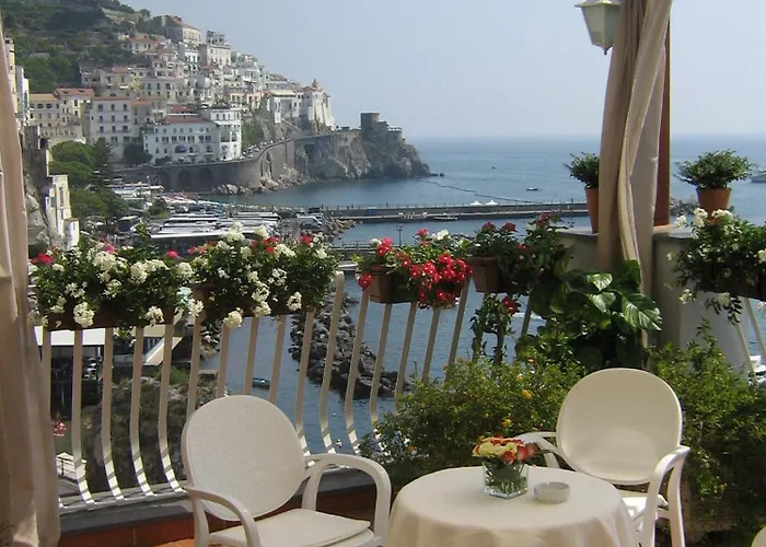 Hotel La Bussola Amalfi