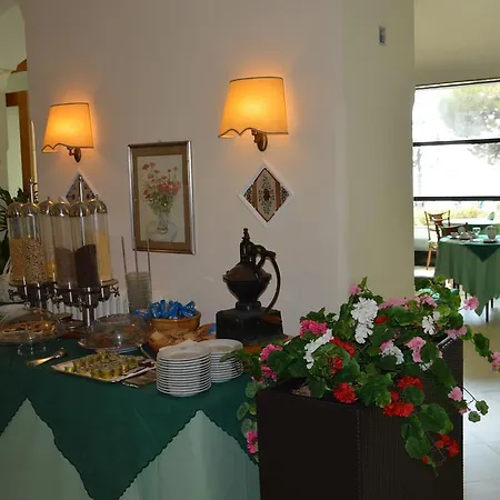 Hotel La Bussola 4*