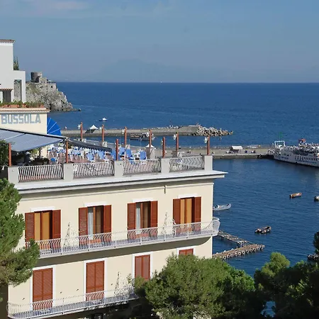 La Bussola Hotel 4*