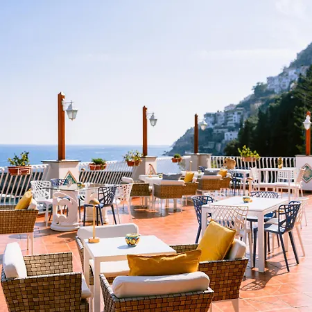 Hotel La Bussola Amalfi
