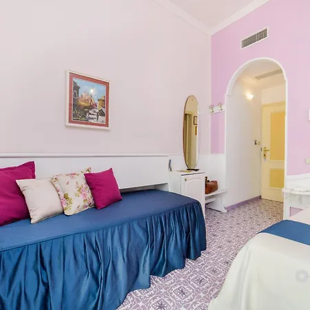 Hotel La Bussola Amalfi