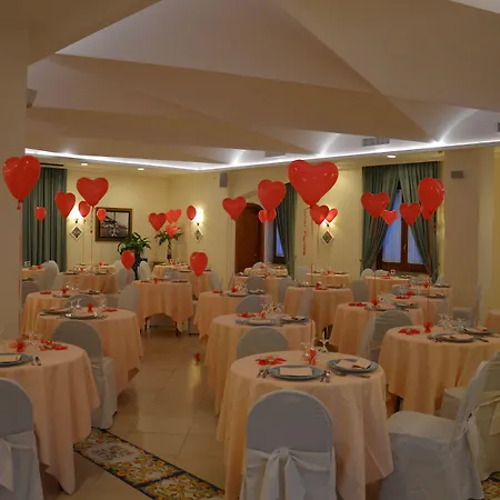 Hotel La Bussola Amalfi