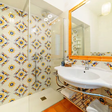 La Bussola Hotel 4*
