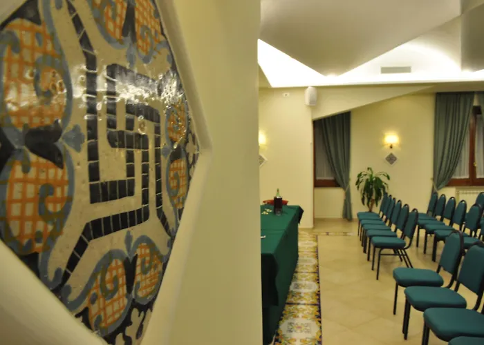 Hotel La Bussola Amalfi