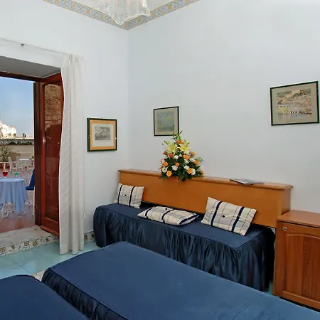 Hotel La Bussola